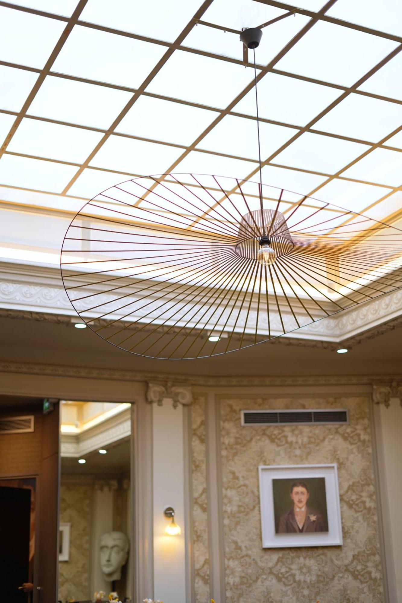 Hotel Western Premier Littéraire Le Swann 4*
